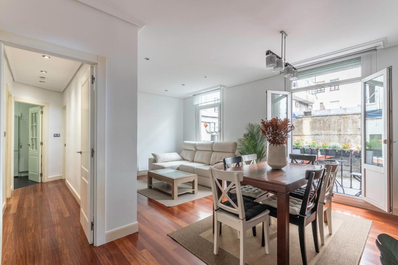 Apartamento La Alameda De Indautxu Bilbao Bagian luar foto