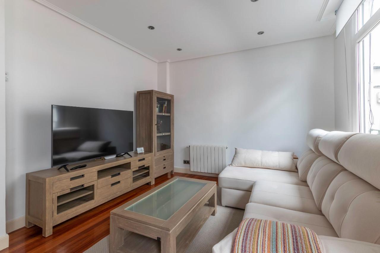 Apartamento La Alameda De Indautxu Bilbao Bagian luar foto