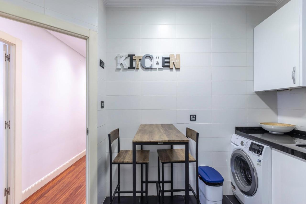 Apartamento La Alameda De Indautxu Bilbao Bagian luar foto